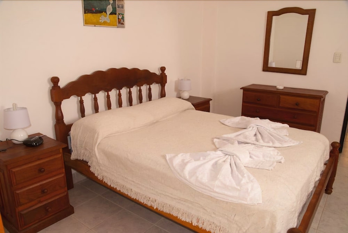 Imagen de la habitación del Apartamentos El Patio, SAN MART&Iacute;N DE LOS ANDES. Foto 9