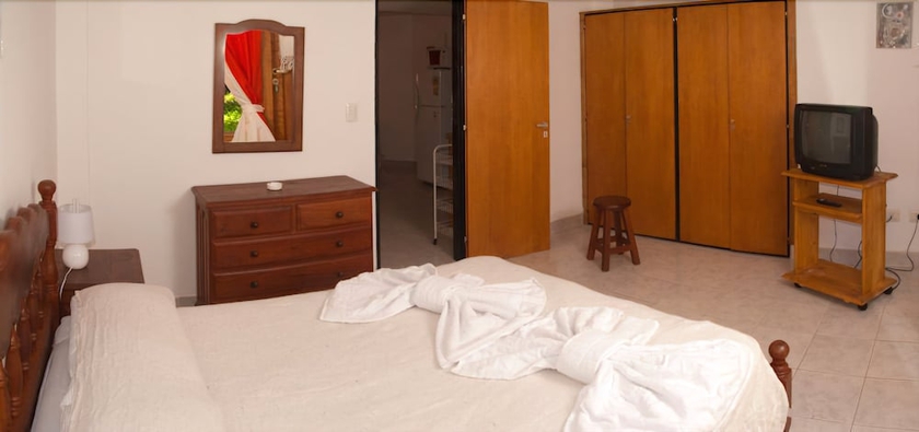 Imagen de la habitación del Apartamentos El Patio, SAN MART&Iacute;N DE LOS ANDES. Foto 14