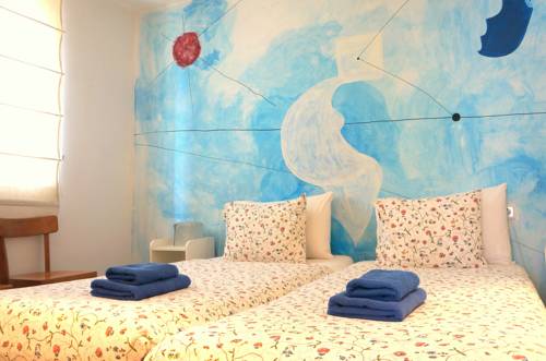 Imagen de la habitación del Apartamentos El Pintor. Foto 7