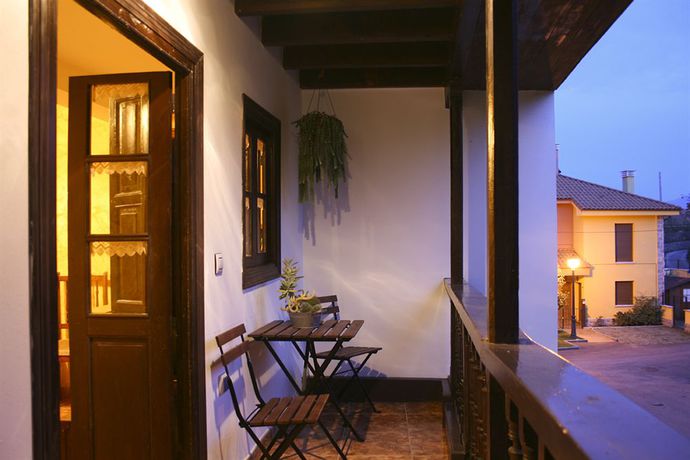 Imagen de los exteriores del Apartamentos El Requexu Rurales. Foto 18