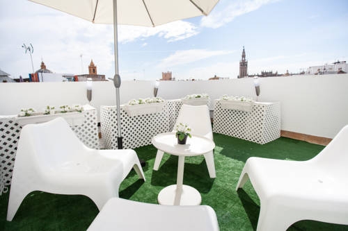 Imagen general del Apartamentos El Salvador, Sevilla. Foto 7