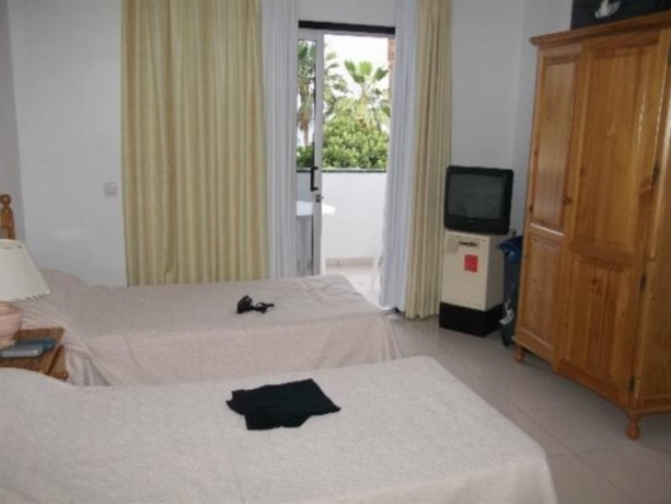 Imagen general del Apartamentos El Sombrero, Puerto Santiago. Foto 2
