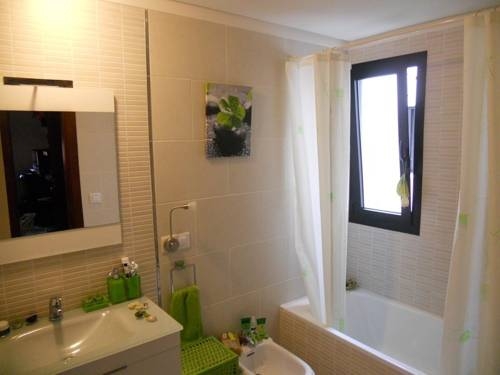 Imagen general del Apartamentos El Torreón, Adeje. Foto 7