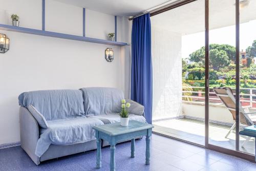 Imagen de la habitación del Apartamentos El Trull. Foto 16