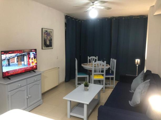 Imagen general del Apartamentos El Velero. Foto 7