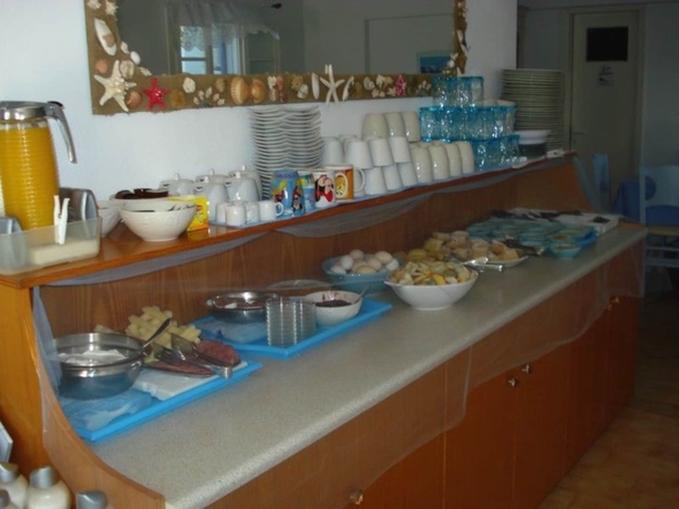 Imagen del bar/restaurante del Apartamentos Eleana Studios. Foto 6