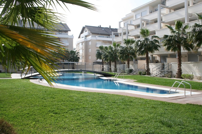 Imagen de la piscina del Apartamentos Elegance, Denia. Foto 18