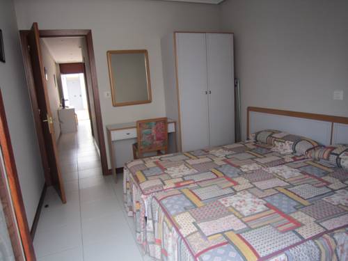 Imagen de la habitación del Apartamentos Elena, Laredo. Foto 9