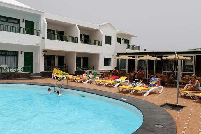 Imagen general del Apartamentos Elena, Puerto del Carmen. Foto 12