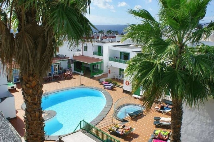 Imagen general del Apartamentos Elena, Puerto del Carmen. Foto 16