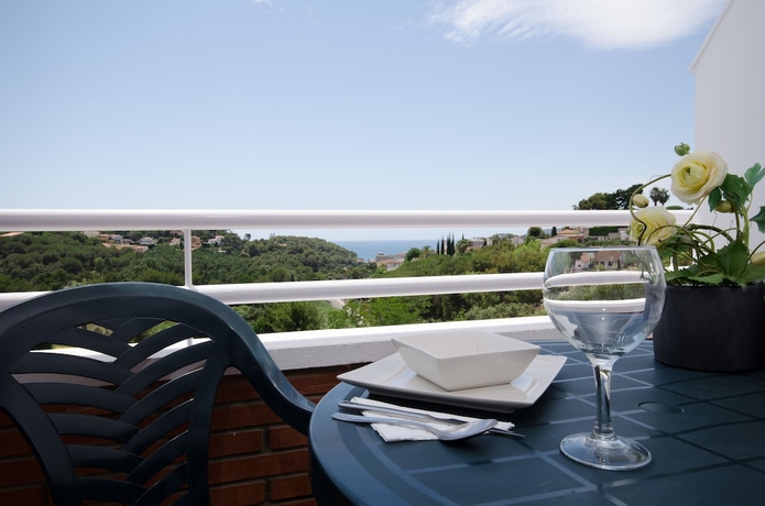 Imagen de la habitación del Apartamentos Els Llorers. Foto 2