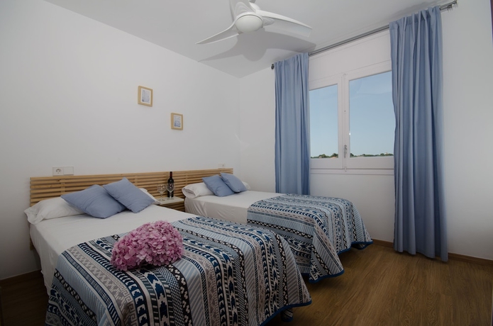 Imagen de la habitación del Apartamentos Els Llorers. Foto 4