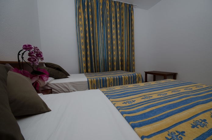 Imagen de la habitación del Apartamentos Els Llorers. Foto 13