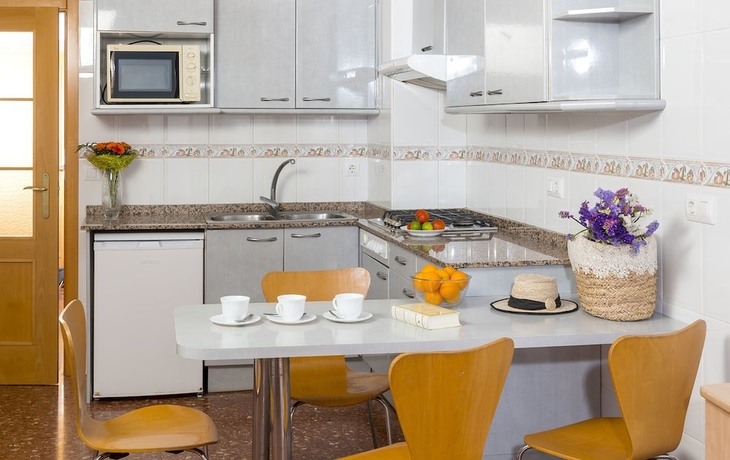 Imagen de la habitación del Apartamentos Els Llorers. Foto 18