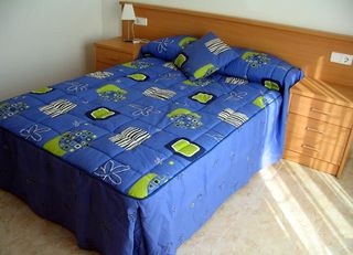 Imagen de la habitación del Apartamentos Els Romers. Foto 17