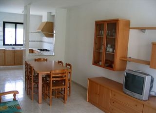 Imagen de los interiores del Apartamentos Els Romers. Foto 21