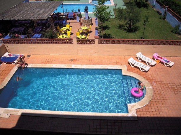 Imagen general del Apartamentos Els Salats. Foto 5