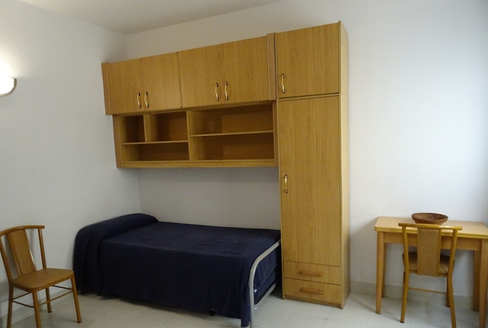 Imagen de la habitación del Apartamentos Elvira Blanes. Foto 2
