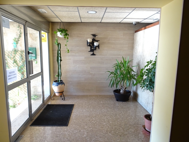 Imagen de los interiores del Apartamentos Elvira Blanes. Foto 14