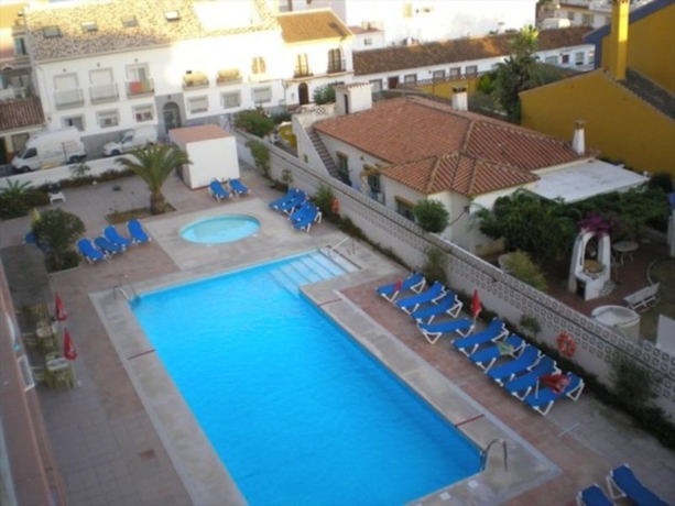 Imagen general del Apartamentos Embajador, Fuengirola. Foto 2