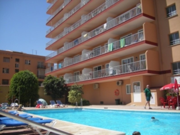 Imagen general del Apartamentos Embajador, Fuengirola. Foto 5