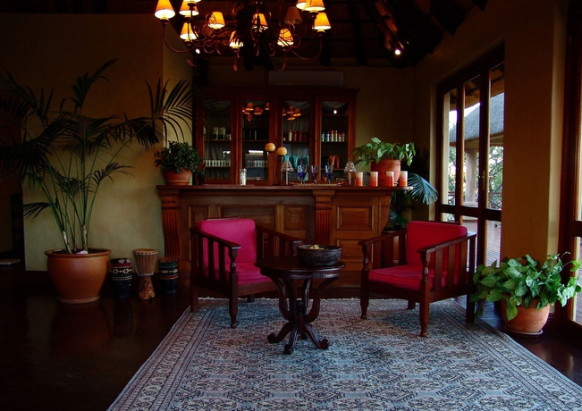 Imagen de los interiores del Apartamentos Epacha Game Lodge and Spa. Foto 10