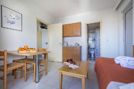Imagen de la habitación del Apartamentos Erato Studios and Apartments. Foto 11