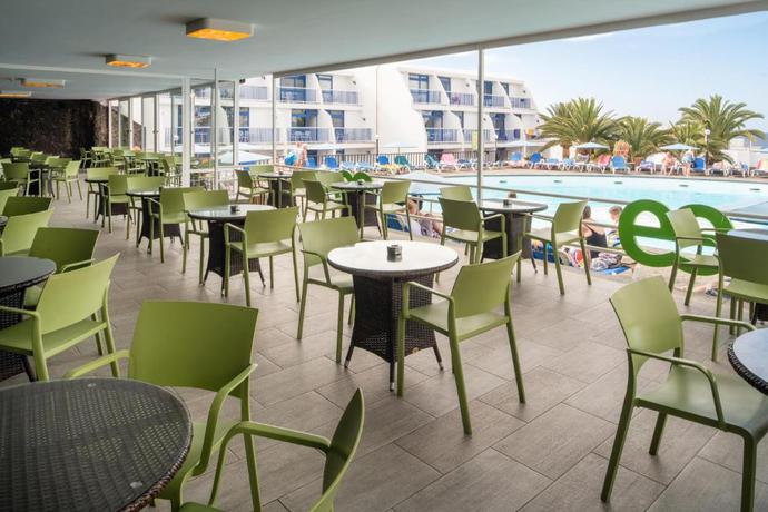 Imagen general del Apartamentos Ereza Los Hibiscos - Adults Only. Foto 2