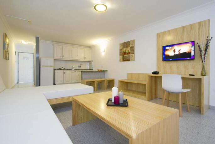 Imagen general del Apartamentos Ereza Los Hibiscos - Adults Only. Foto 7