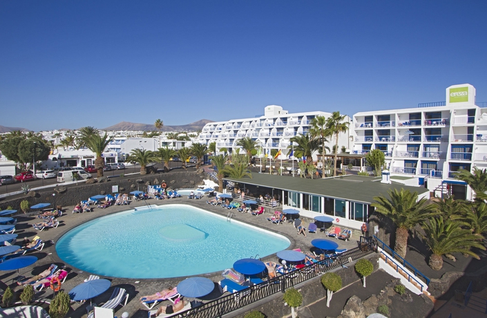 Imagen de la piscina del Apartamentos Ereza Los Hibiscos - Adults Only. Foto 23