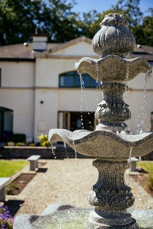 Imagen general del Apartamentos Escape Ordinary at Castle Hume. Foto 11
