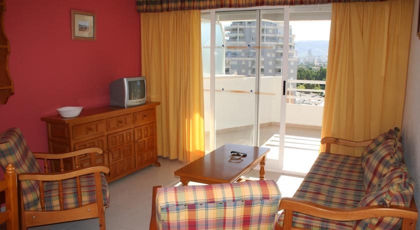 Imagen general del Apartamentos Esmeralda, Calpe. Foto 2