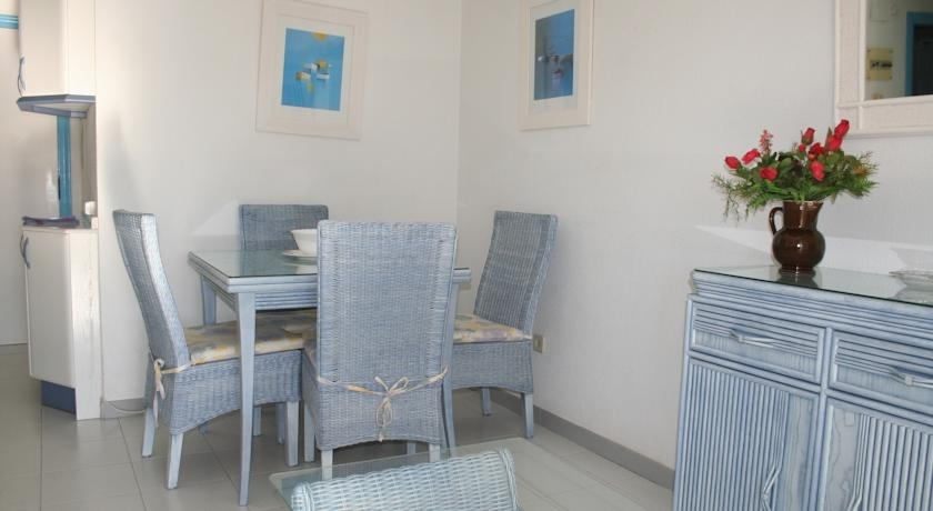 Imagen general del Apartamentos Esmeralda, Calpe. Foto 4