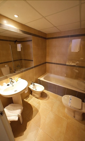 Imagen de la habitación del Apartamentos Esmeralda Suites. Foto 19