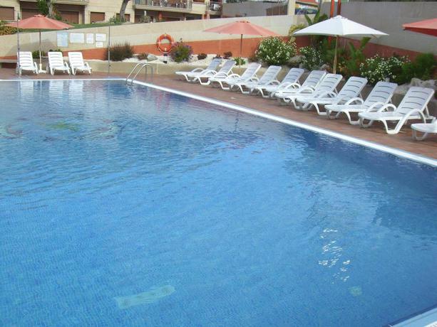 Imagen de la piscina del Apartamentos Esperanza Del Mar, Portonovo. Foto 13