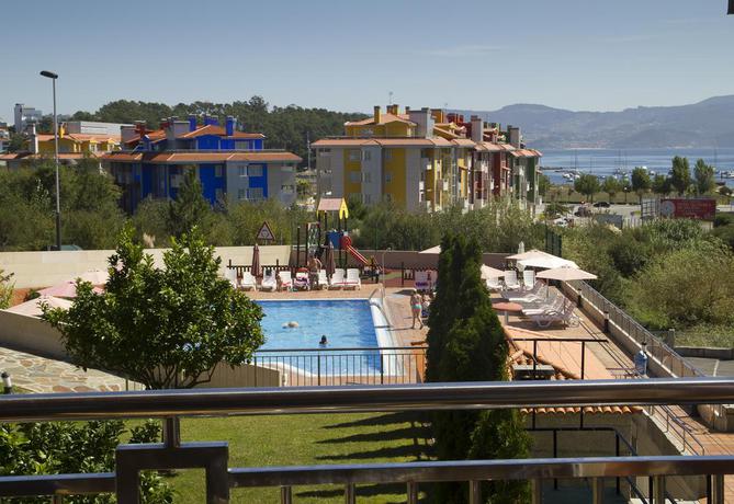 Imagen de los exteriores del Apartamentos Esperanza Del Mar, Portonovo. Foto 6