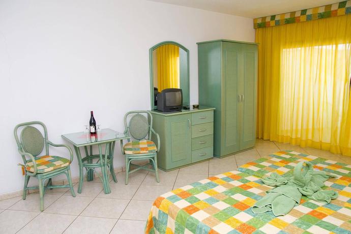 Imagen general del Apartamentos Esquinzo/Monte del Mar. Foto 14