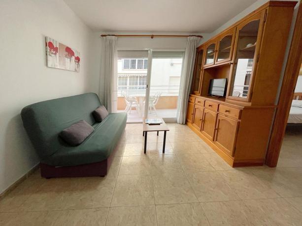 Imagen de la habitación del Apartamentos Estacion Oropesa 3000. Foto 7