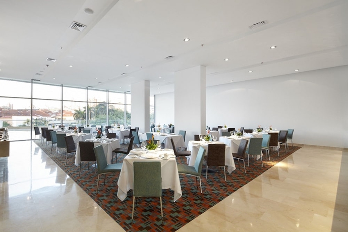 Imagen del bar/restaurante del Apartamentos Estelar Barranquilla. Foto 6