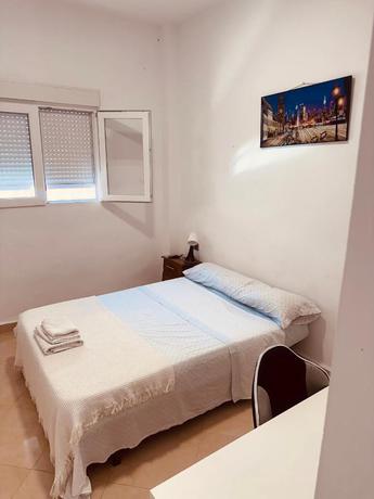 Imagen de la habitación del Apartamentos Estudios Murallas Merinies. Foto 2