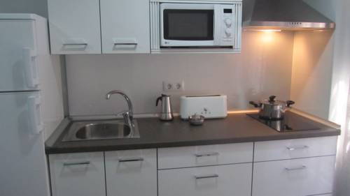 Imagen de la habitación del Apartamentos Estudios en la playa. Foto 4