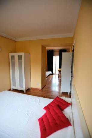 Imagen de la habitación del Apartamentos Estudis Laura. Foto 10