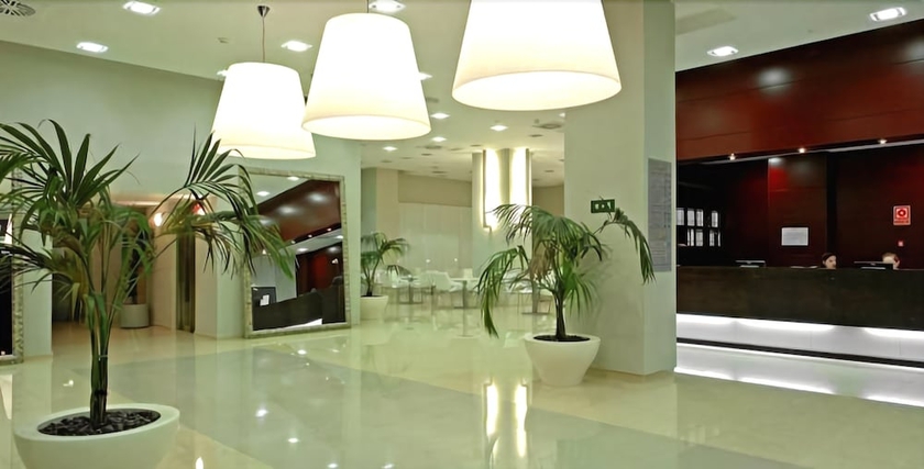 Imagen de los interiores del Apartamentos Europa House Sun Beach. Foto 14