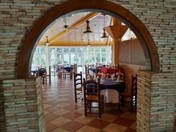 Imagen del bar/restaurante del Apartamentos Europeo Hotel. Foto 2