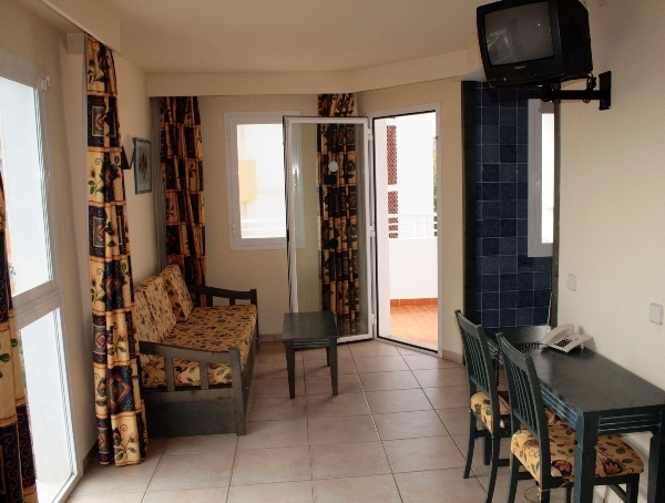 Imagen de la habitación del Apartamentos Eurotels Balear Central Park. Foto 2