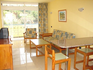 Imagen de la habitación del Apartamentos Faisan. Foto 2