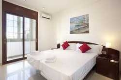 Imagen general del Apartamentos Family Barcelona. Foto 3