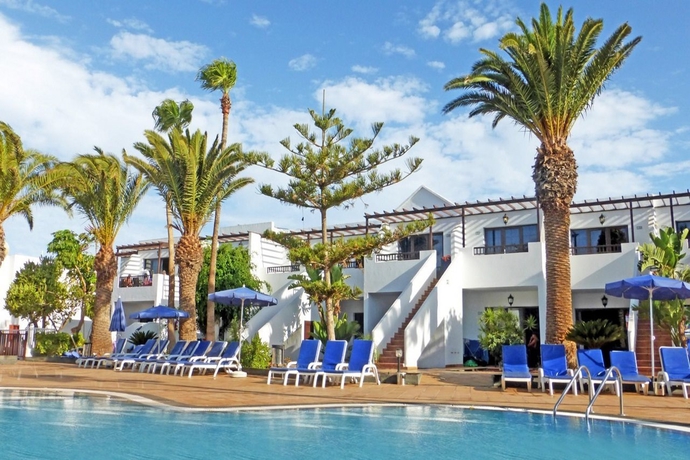 Imagen general del Apartamentos Fayna y Flamingo. Foto 11