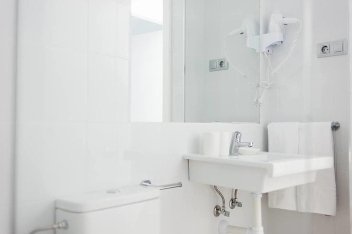 Imagen de la habitación del Apartamentos Fbc Fortuny Resort. Foto 2