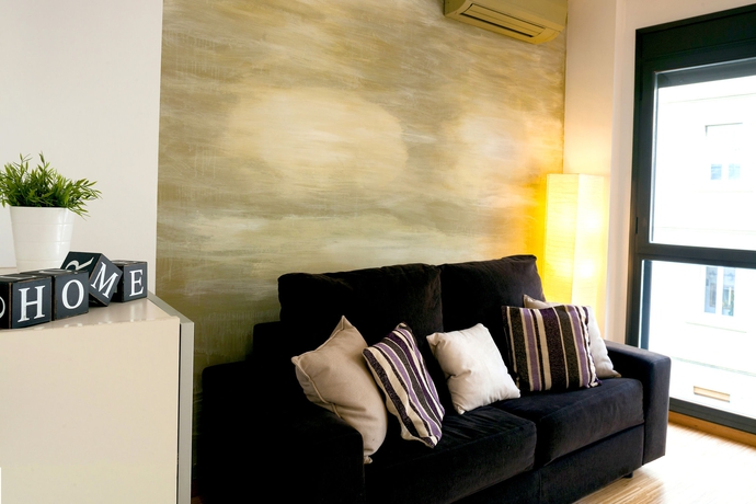 Imagen de los interiores del Apartamentos Feelathome Marquet Beach. Foto 15